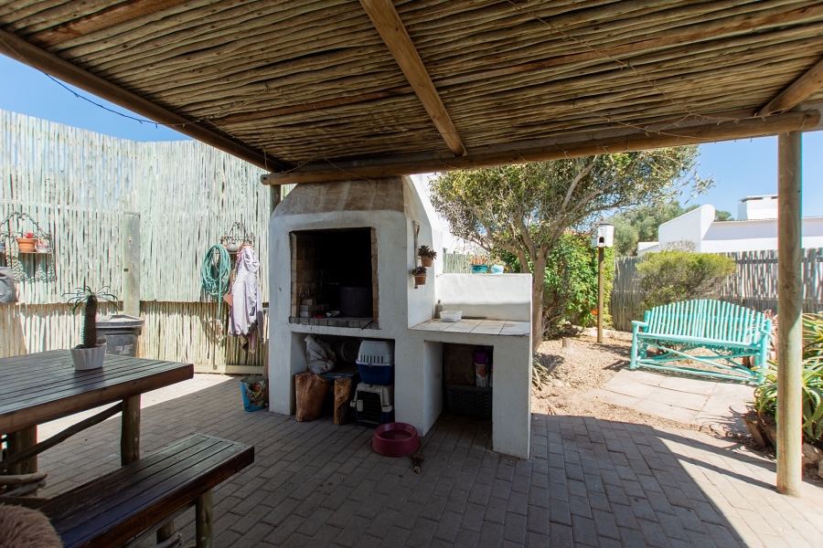 6 Bedroom Property for Sale in Jacobsbaai Western Cape